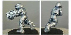 HassleFree Miniatures - Klein, running goblin with gun - HF-HFB002