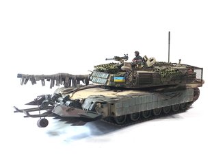 1/35 Танк M1A2 Abrams Вооруженных Сил Украины, готовая модель авторской работы