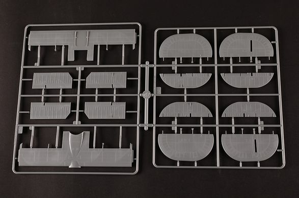 1/48 Бомбардировщик B-24J Liberator, модель с интерьером (Hobbyboss 81774), сборная модель