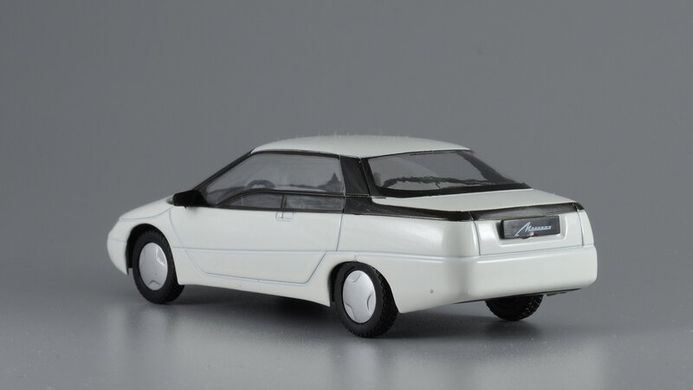 1/43 Автомобиль Москвич-2144 Истра, серия "Автолегенды СССР" №79 + журнал (DeAgostini)