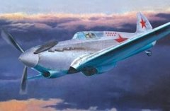 1/72 Яковлев Як-1 ранняя модификация (MisterCraft B-20) сборная модель