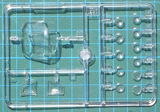 1/72 Гелікоптер Міль Мі-8МТ/Мі-17 (HobbyBoss 87208), збірна модель