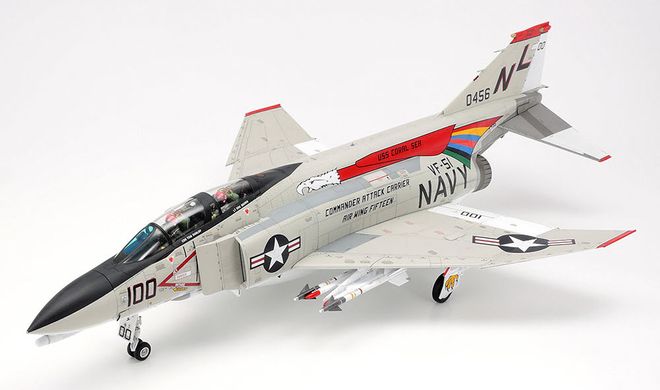 1/48 McDonnell Douglas F-4B Phantom II американский истребитель (Tamiya 61121), сборная модель