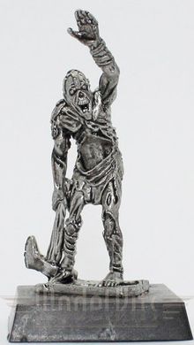 Зомби с топором, Yal Миниатюра "Властелин Мира", металл, под 28-30 мм