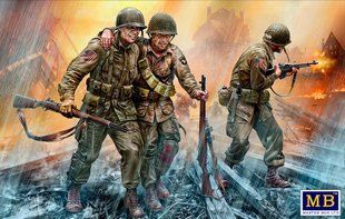 1/35 Американські десантники, 1944 рік, 3 фігури (Master Box 35219), збірні пластикові