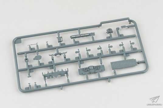 1/72 Танк Т-90А зразка 1992 року, в комплекті деталі 3D-друку