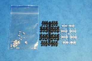 1/35 Фары для БТТ * 48 шт. Корпуса фар с запресованными отражателями + прозрачные линзы (Elf 3503)