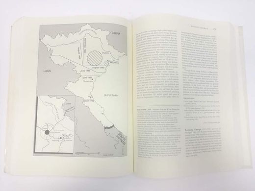 Книга "Encyclopedia of the Vietnam War"&nbsp;Stanley I. Kutler (на английском языке)
