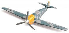 1/48 Messerschmitt Bf-109, окрашенная модель легкой сборки (без клея)