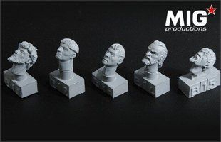 54mm Набор голов со средневековыми прическами, 5 штук, смоляные (MIG Productions H54-304 Mediaeval Hairstyles Heads Set)