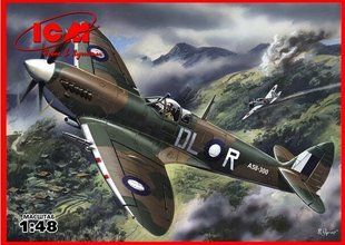 1/48 Spitfire MK.VIII британський винищувач (ICM 48067), збірна модель