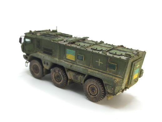 1/72 Трофейний український бронеатомобіль КамАЗ-63968 "Тайфун-К", готова модель авторської роботи