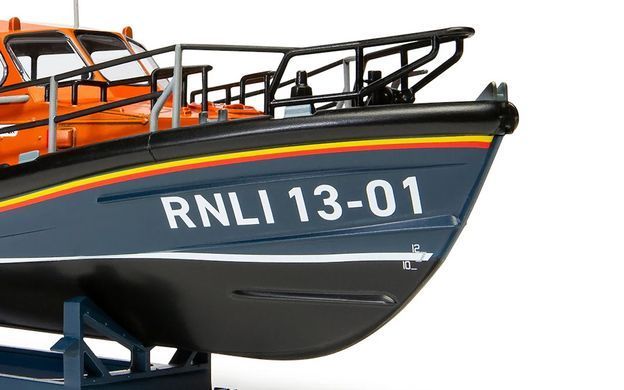 1/72 Рятувальний катер RNLI Shannon Class Lifeboat, серія Starter Set з фарбами, клеєм та пензлями (Airfix A55015), збірна модель