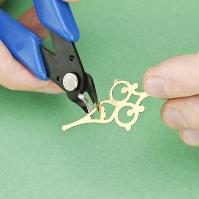 Кусачки для пластика и металла (Vallejo T08001) Sprue and Photo Etch Cutter