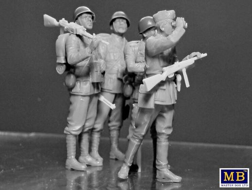 1/35 Итальянские военные Второй мировой войны, 5 фигур (Master Box 35144)