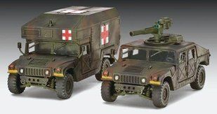 1/72 HMMWV М966 с пусковой TOW + М997 медицинский (2 модели) (Revell 03147)