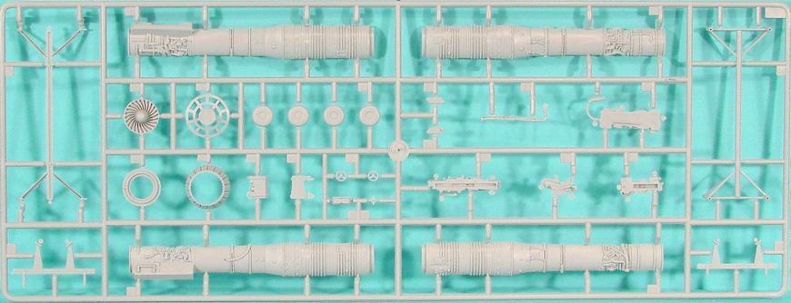1/32 МіГ-21УМ навчально-бойовий винищувач (Trumpeter 02219) збірна модель