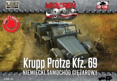 1/72 Krupp Protze Kfz.69 германский грузовик + журнал (First To Fight 051) сборка без клея
