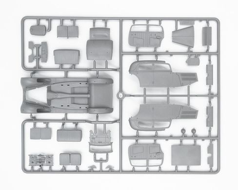 1/35 Германский штабной автомобиль Typ 320 (W142) Saloon с фигурами (ICM 35539), сборная модель