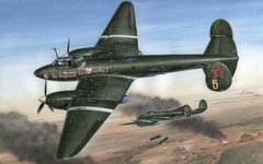 1/48 Петляков Пе-2ФТ советский бомбардировщик (MPM 48041) сборная модель