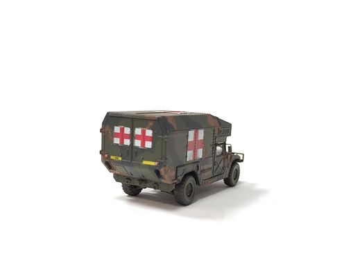 1/72 HMMWV M997 Maxi Ambulance (Hummer, Humvee), вариант №2, готовая модель, авторская работа