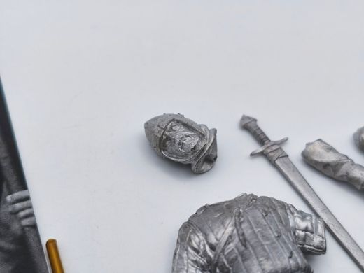 70мм Норманський воїн, Битва при Гастінгсі 1066 року (Elite Miniaturas BS/70.17 The Norman Warrior, Battle of Hastings 1066), колекційна олов'яна мініатюра
