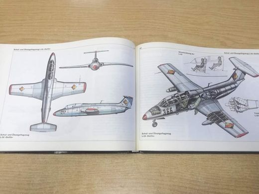 Комплект книг&nbsp;"Flugzeuge und Hubschrauber der NVA 1956 bis 1970 + von 1971 bis zur Gegenwart" Wilfried Kopenhagen (німецькою мовою)