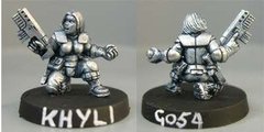 HassleFree Miniatures - Khyli, kneeling female light infantry trooper with SMG - HF-HFG054