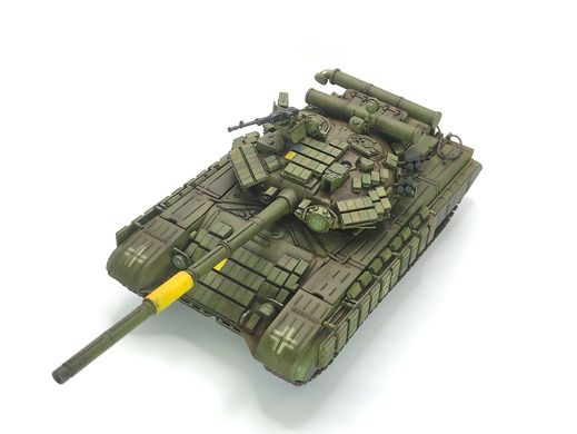 1/35 Украинский основной боевой танк Т-64БВ, готовая модель авторской работы