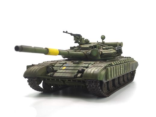 1/35 Украинский основной боевой танк Т-64БВ, готовая модель авторской работы