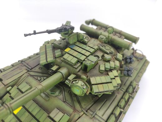 1/35 Украинский основной боевой танк Т-64БВ, готовая модель авторской работы