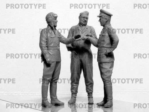 1/32 Радянські пілоти ВПС 1943-45 років, 3 фігури (ICM 32117), збірні пластикові