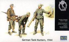 1/35 German Tank Hunters, 1944 (Master Box 3515)