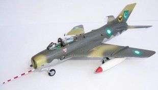 1/72 Shengjang F-6 (MisterCraft C-60) сборная модель