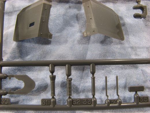 1/35 Pak 40/L46 германская 75-мм противотанковая пушка (Tamiya 35047), сборная модель