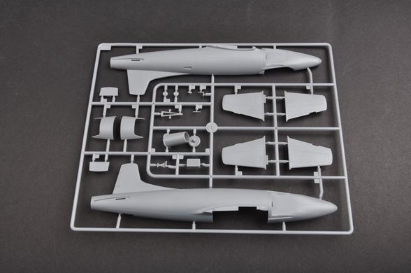 1/48 Supermarine Attacker F.1 британський винищувач (Trumpeter 02866), збірна модель