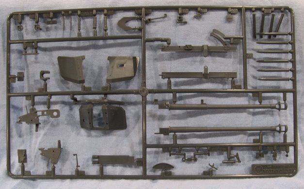 1/35 Pak 40/L46 германская 75-мм противотанковая пушка (Tamiya 35047), сборная модель