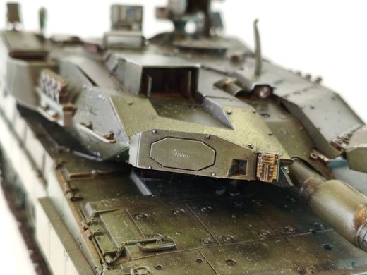 1/35 Leopard 2 A8 немецкий основной боевой танк, готовая модель