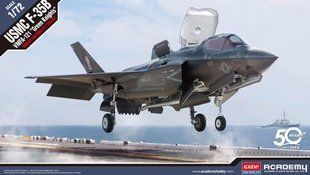 1/72 Истребитель USMC F-35B Lightning II эскадрильи VMFA-121 "Green Knights" (Academy 12569), сборная модель