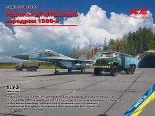 1/72 Набор "Аэродром": самолет МиГ-29, автомобиль АПА-50М и ЗИЛ-131 с кунгом + аэродромные плиты ПАГ-14 (ICM DS7203), сборная модель