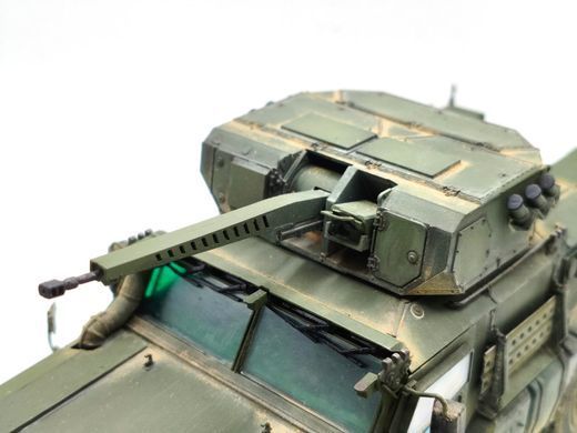 1/35 Тайфун-ВДВ трофейный украинский бронеавтомобиль, готовая модель