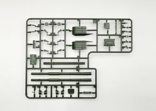 1/35 Танк Т-72М1, модель с интерьером (Amusing Hobby 35A038), сборная модель