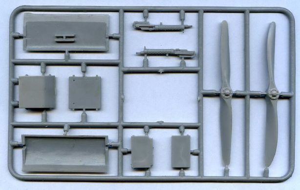 1/32&nbsp;Fokker E.V/D.VIII німецький винищувач Першої світової (MikroMir 32-001), збірна модель