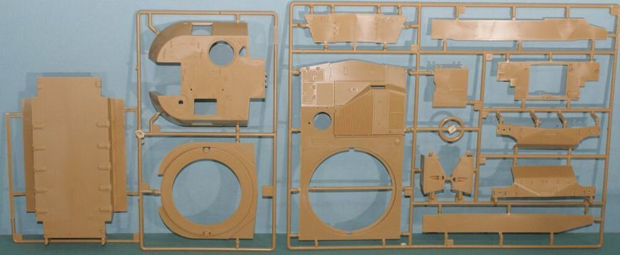 1/35 M109A2 американская 155-мм САУ (Kinetic 61006), сборная модель