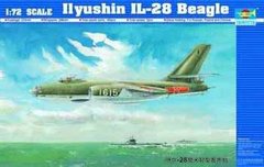 1/72 Ильюшин Ил-28 советский бомбардировщик (Trumpeter 01604), сборная модель