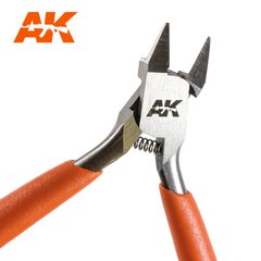 Кусачки модельные, бокорезы (AK Interactive AK-9009 Plier cutting tool)