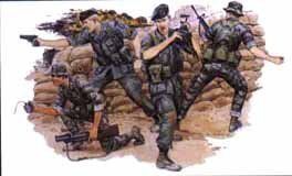 1/35 Green Berets / Зеленые Береты, 4 фигуры (Dragon 3309), пластик