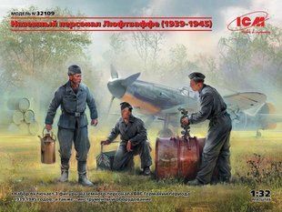 1/32 Наземный персонал Люфтваффе 1939-45 годов, 3 фигуры (ICM 32109), сборные пластиковые