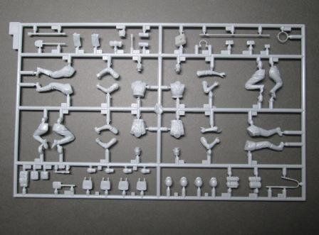 1/35 German Sturmpioniere (Курск, 1943), 4 фигуры (Dragon 6024)