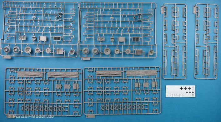 1/35 Танк Pz.Kpfw.VI Ausf.E Tiger I ранній з фігуркою Michael Wittmann, в комплекті металевий ствол (Takom 2195), збірна модель